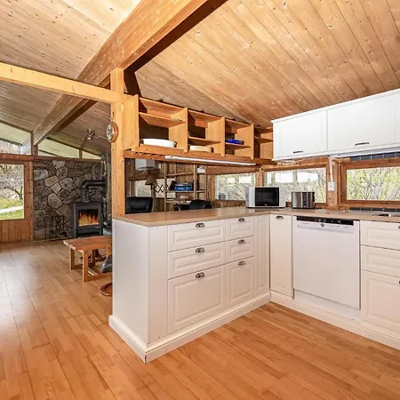 Awesome In With House A Panoramic View 펜션