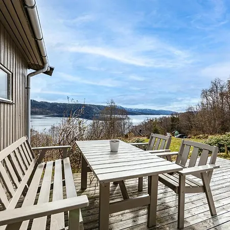 Awesome In With House A Panoramic View Vatne
